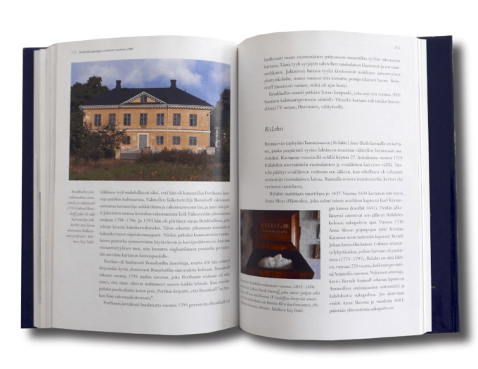 KivestaJaPuusta-auk3-min C. J. Gardberg, Kivestä ja puusta: Suomen linnoja, kartanoita ja kirkkoja (Otava, 2002)