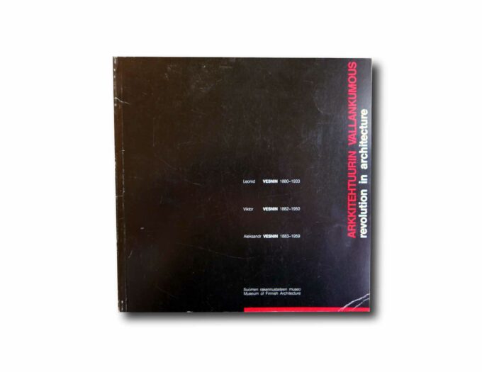 Image showing the book Arkkitehtuurin vallankumous – Revolution in Architecture