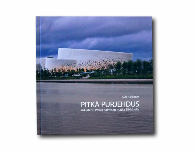 Pitka-purjehdus-Pekka-Salminen-kansi Image showing the book Pitkä purjehdus: Arkkitehti Pekka Salmisen matka Silkkitielle