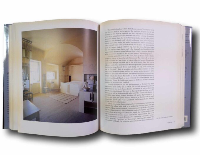 Charles-Rennie-Mackintosh-auk Photo showing a sample spread of the book Charles Rennie Mackintosh