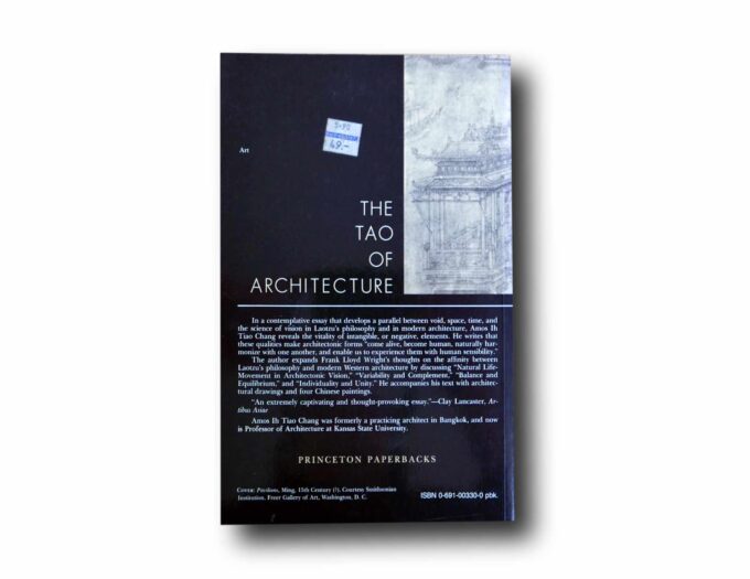 Photo showing a sample spread of the book The Tao of Architecture