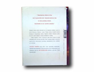 Photo showing a sample spread of the book Yhdeksän pyramidia
