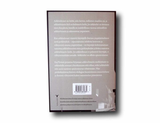 Photo showing a sample spread of the book Arkkitehtuurin kadotettu kieli
