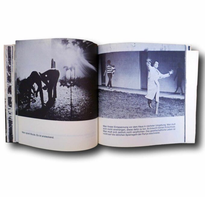 Photo showing a sample spread of the book Wohnort Halen: Eine Architekturreportage