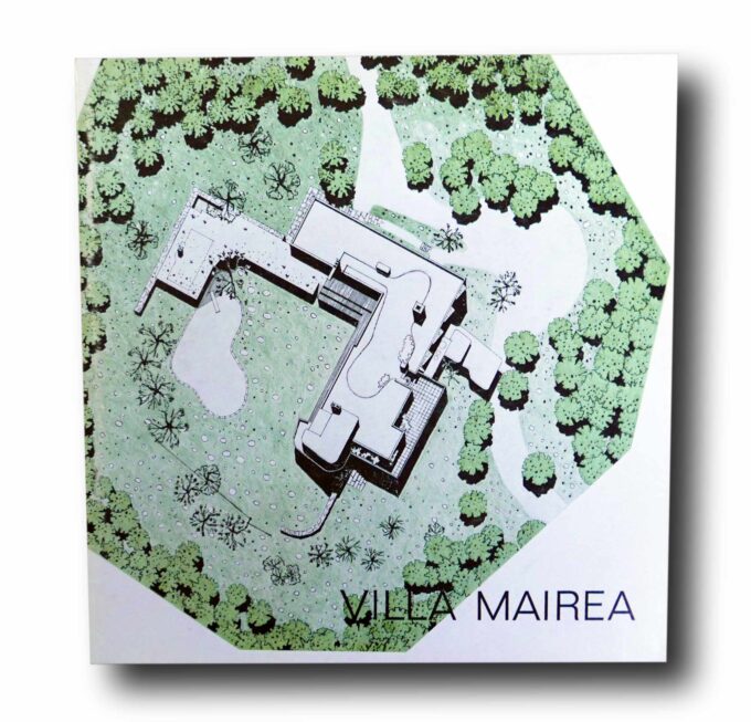 Alvar-Aallon-Arkkitehtuuria-Villa-Mairea Photo showing the book