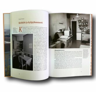 Photo showing a sample spread of the book Sonckin korttelin ensimmäinen talo
